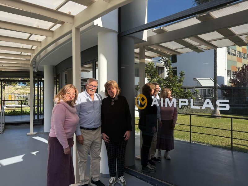 Laben Chile y AIMPLAS fortalecen convenio de cooperación internacional