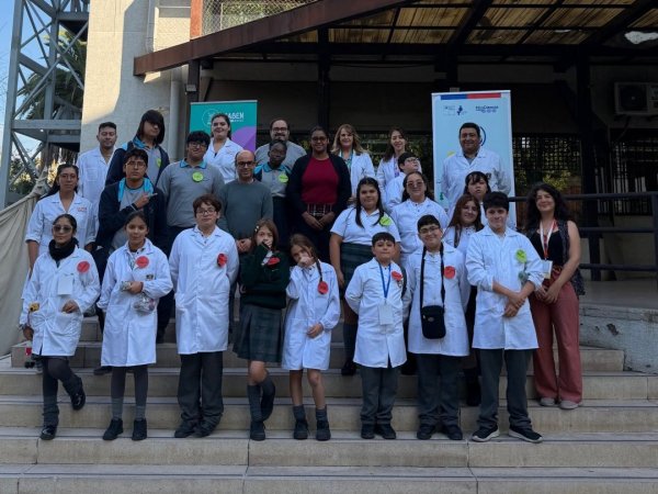 Laben Chile abre sus laboratorios a escolares