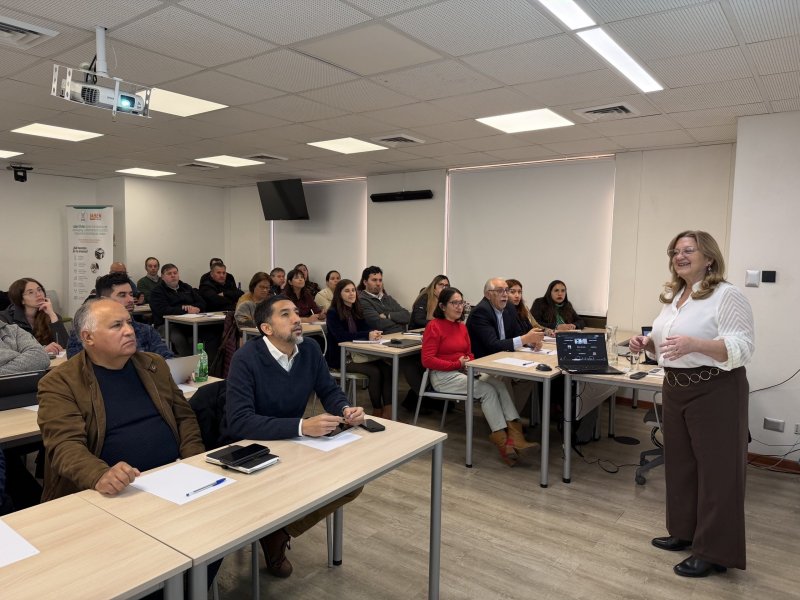 Laben Chile realizó exitoso Summit de Legislación 2026